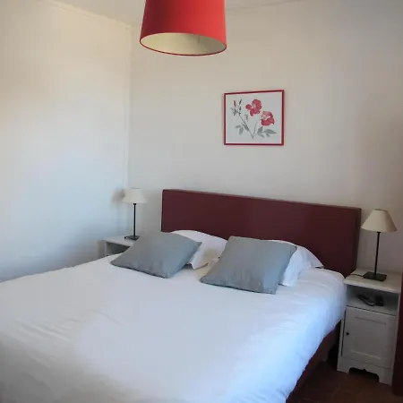 Le Guintrand Hotel
