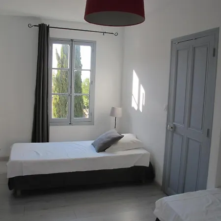 Le Guintrand Hotel 2*
