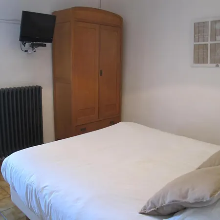 Le Guintrand Hotel 2*